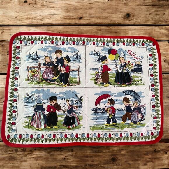 New In Package Vtg. Quilted Holland Placemats Set Of 4 Coastal Children Tulips